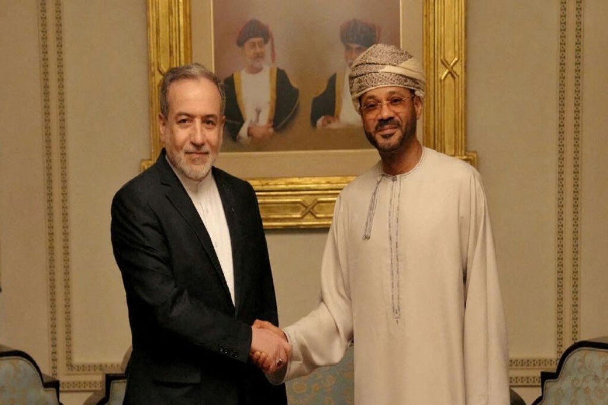 Omanın XİN rəhbəri ABŞ-la danışıqlara hazırlıq məqsədilə Əraqçi ilə görüşüb