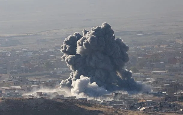 Ukrayna rusların illərdir silah topladığı anbarları məhv edir