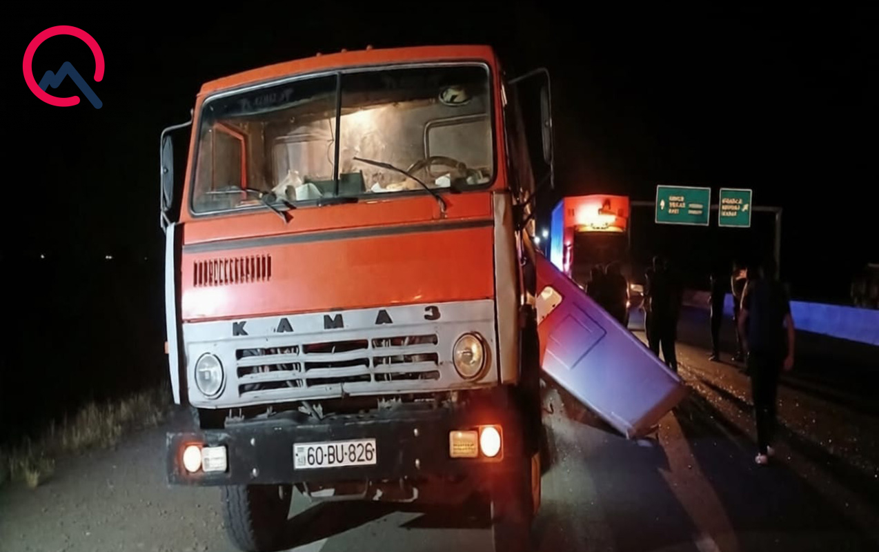 “Ford” “KamAz”a çırpıldı - 25 yaşlı gənc öldü