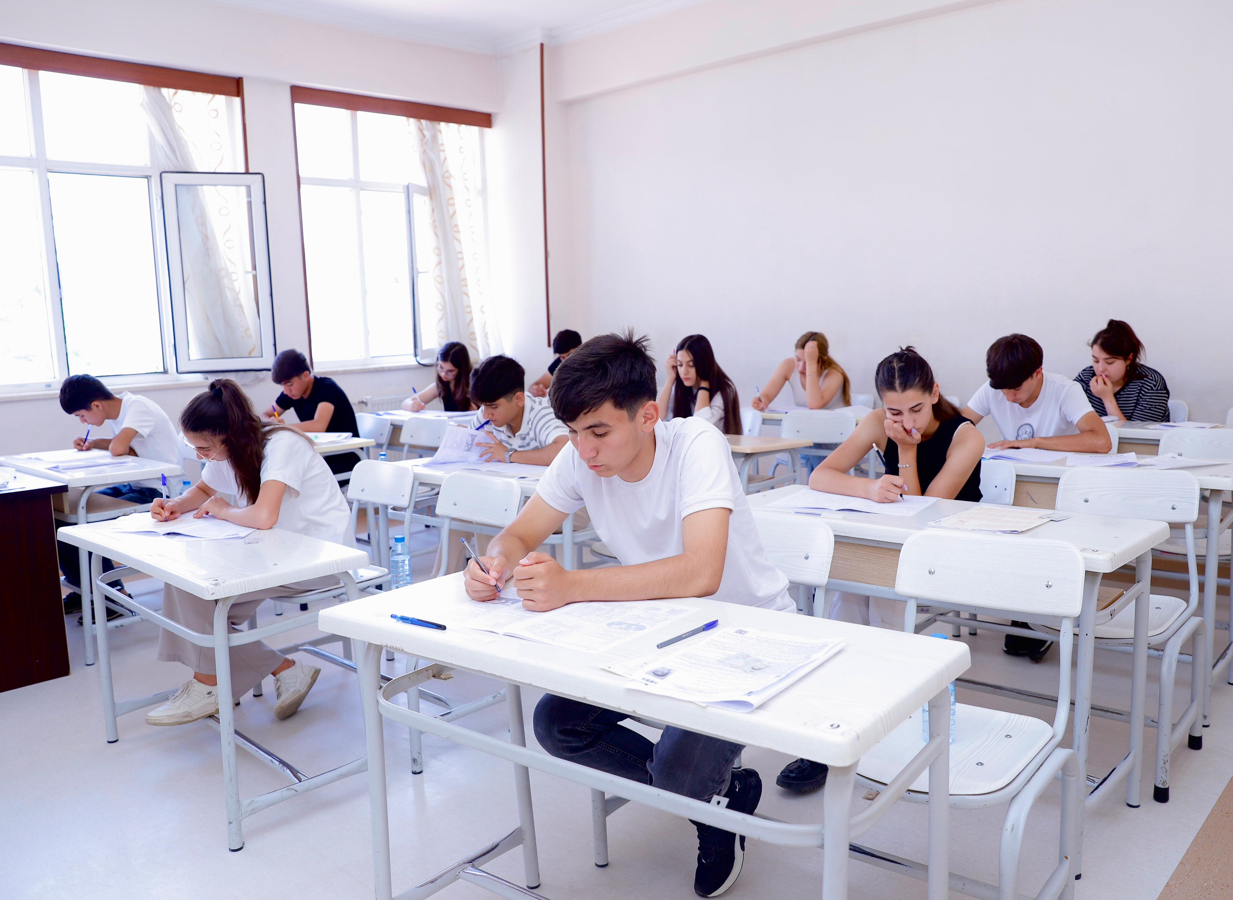 Ümumi orta təhsil üzrə müxtəlif imtahanlar keçiriləcək