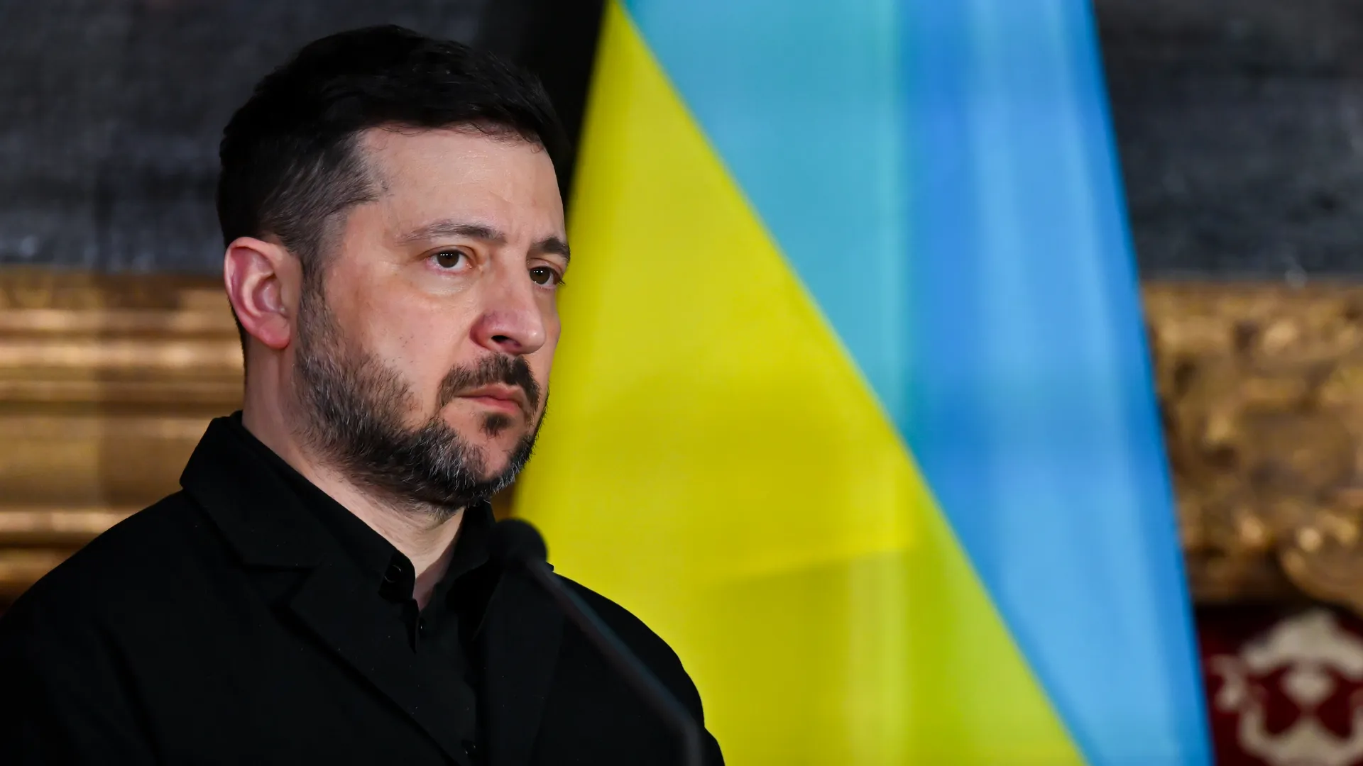 Zelenski: Ukrayna Azərbaycanla müdafiə əməkdaşlığını genişləndirir