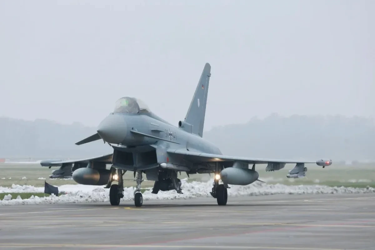 Almaniya Rusiyaya qarşı Polşaya qırıcılar yerləşdirib