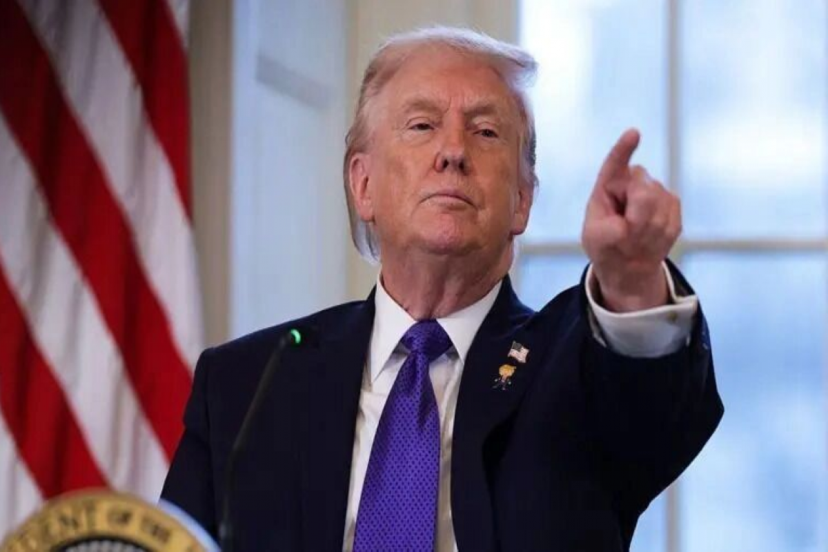 Tramp Danimarkanı seçdiyi üçün Qrenlandiyanın Baş nazirini hədələyib