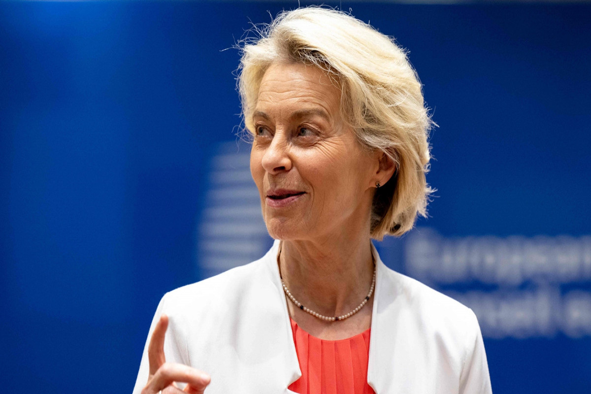 Ursula von der Leyen Trampın rüsumlarının transatlantik münasibətləri sarsıdacağını bildirib
