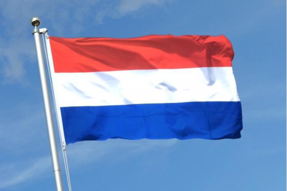 Hollandiyada yeni hakim koalisiya müdafiə investisiyalarını artırmaq niyyətindədir