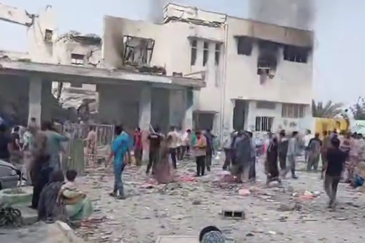 Hava zərbələri nəticəsində İranda qızlar məktəbində ölən şagirdlərin sayı 148-ə çatıb