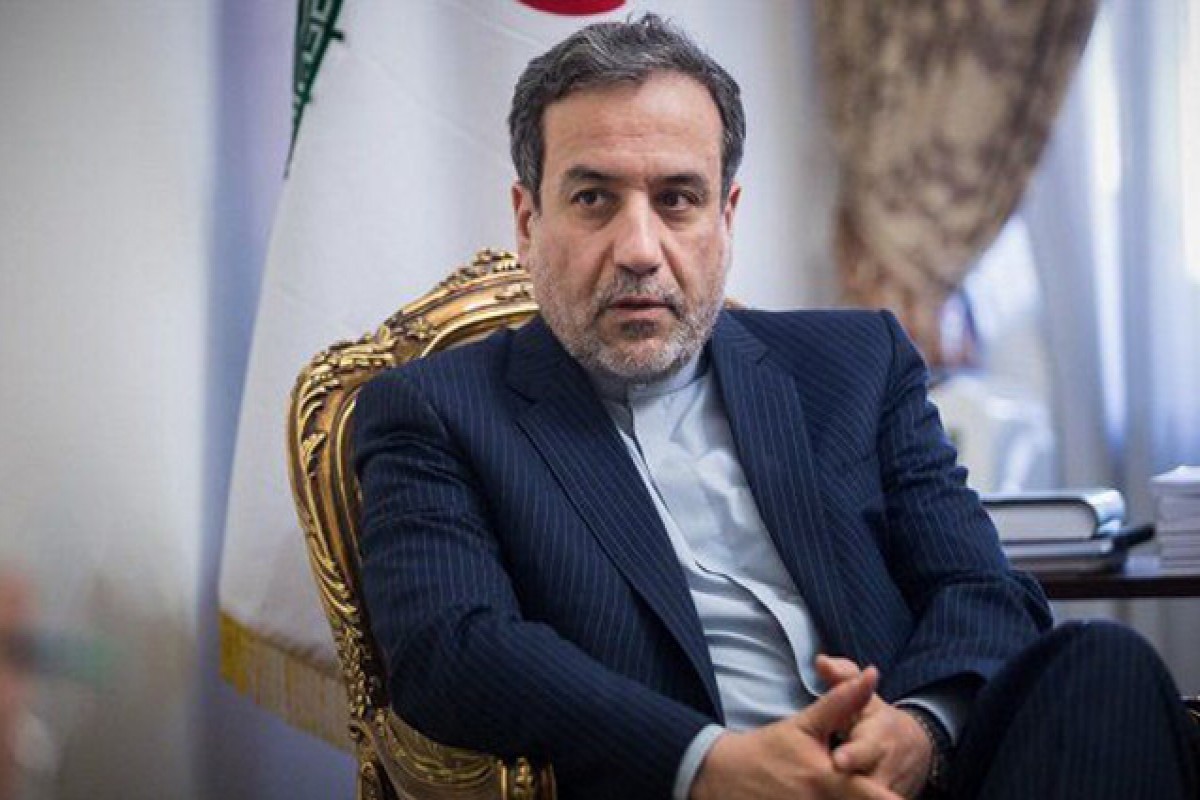 Araqçi: Tehranla koordinasiya halında Yaponiya gəmiləri Hörmüzdən keçə bilər