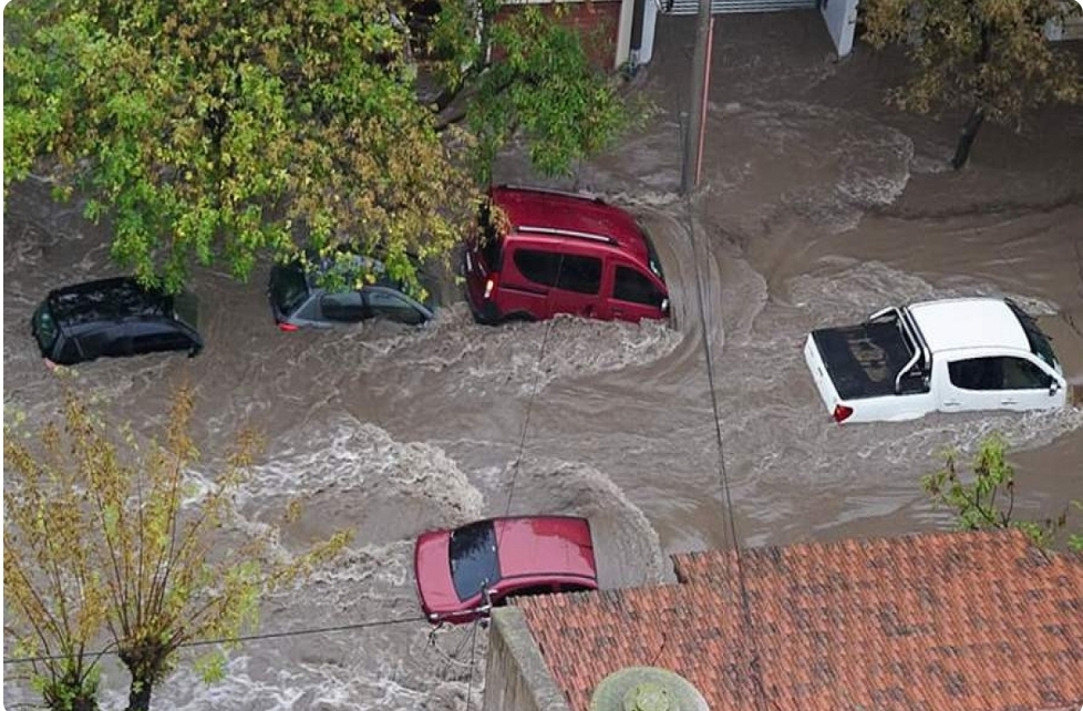 Çinin paytaxtı Pekində leysan yağışlar və daşqınlar 30 nəfərin həyatına son qoyub