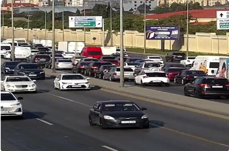 Bakıda sıxlıq olan küçə və prospektlər açıqlanıb.