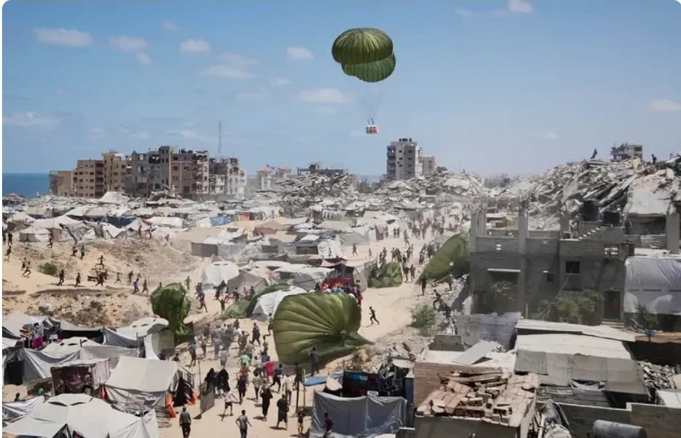 Kanada Qəzzaya 9 ton humanitar yardımın maliyyələşdirilməsini təmin edib