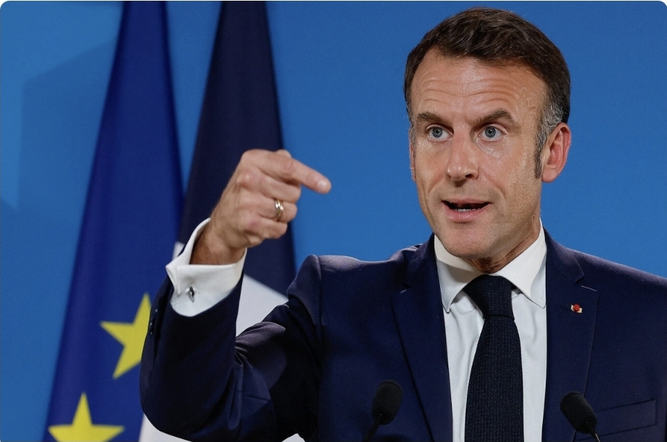 Makron: Putin Zelenski ilə görüşə razılıq verməsə, bu, onun Trampla “oyun oynadığını” göstərəcək