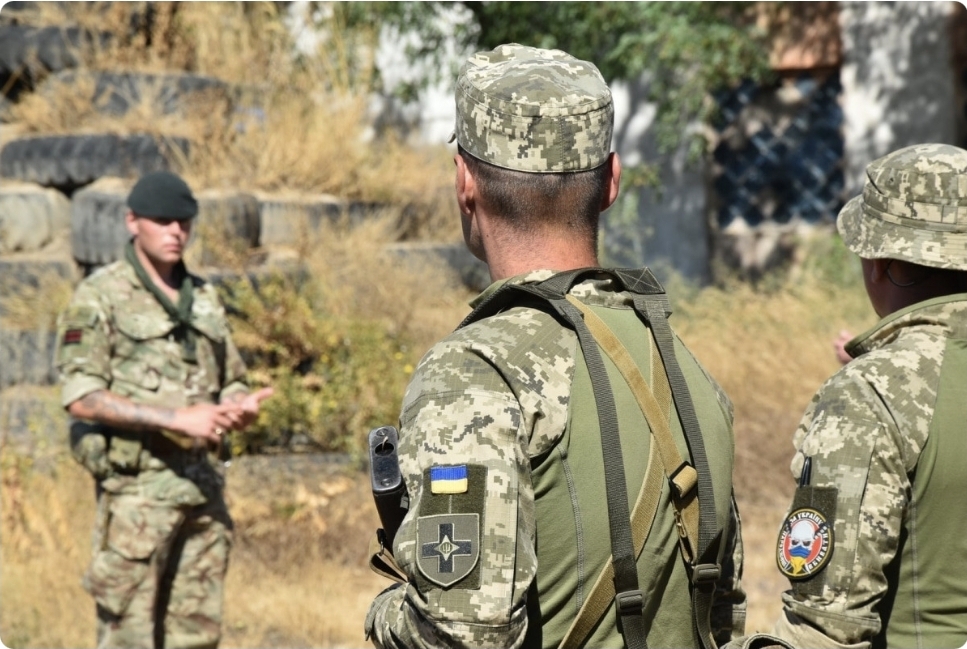 Estoniya Ukrayna hərbçilərinin hazırlığı üçün Polşaya hərbi təlimatçılar göndərib