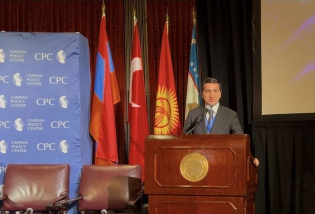 Prezidentin köməkçisi: 