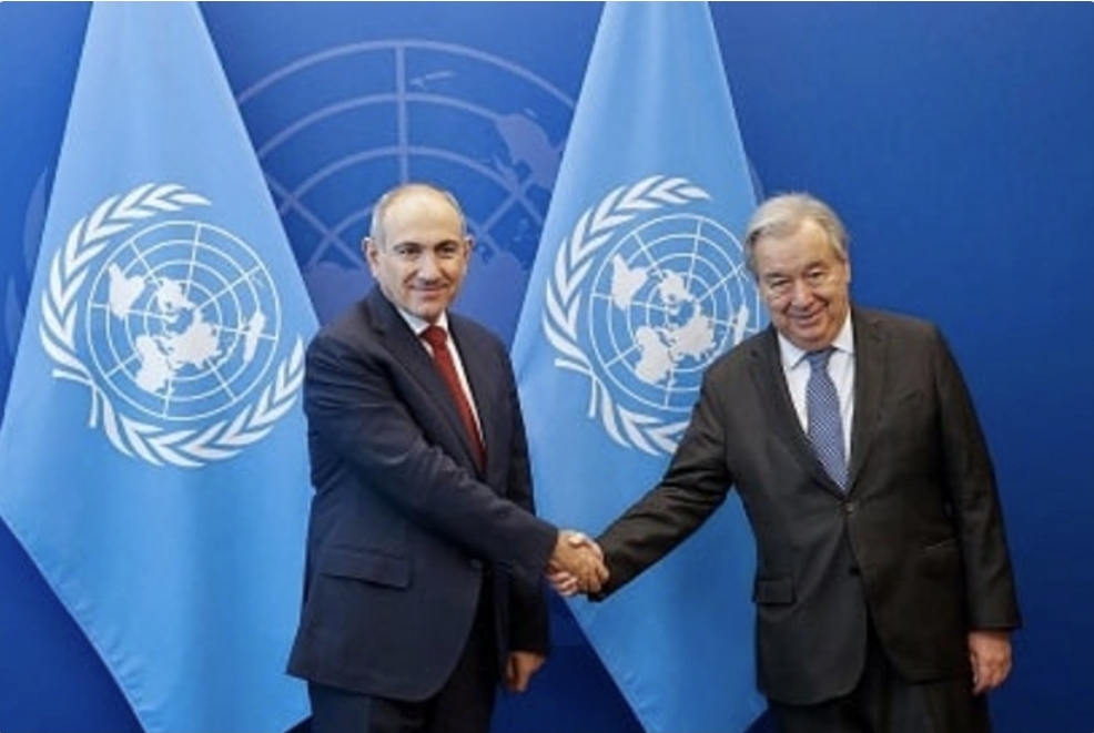 Paşinyan Quterreşlə Ermənistan-Azərbaycan sülh sazişinin paraflanmasını müzakirə edib