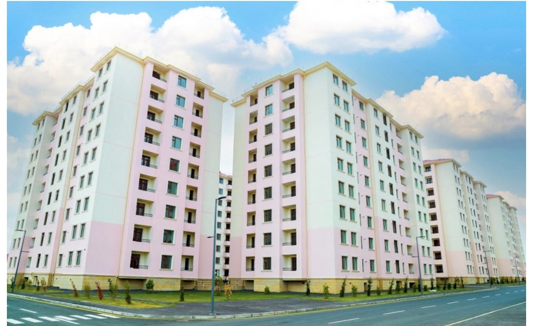 Nazirlik kvadratmetri 435 manata tam təmirli mənzillər satır