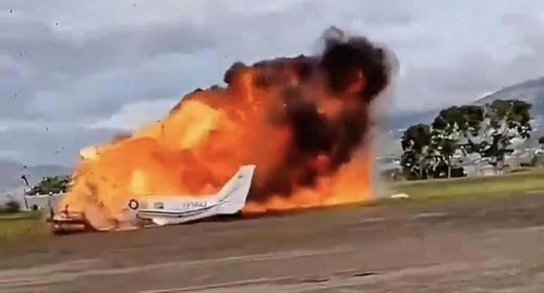 Venesuelada təyyarə qəzası: Ölənlər var