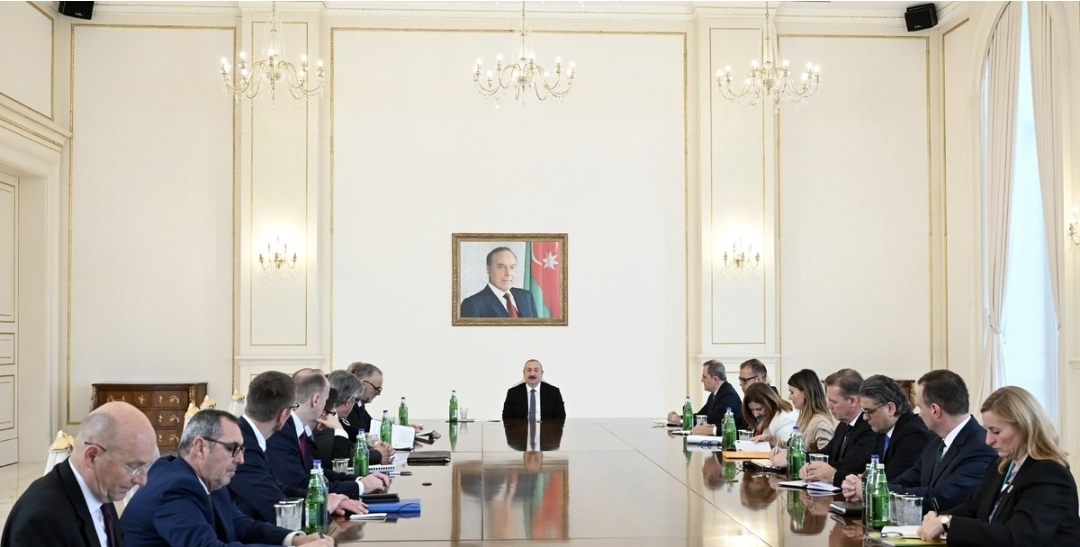 İlham Əliyev NATO nümayəndə heyətini qəbul edib