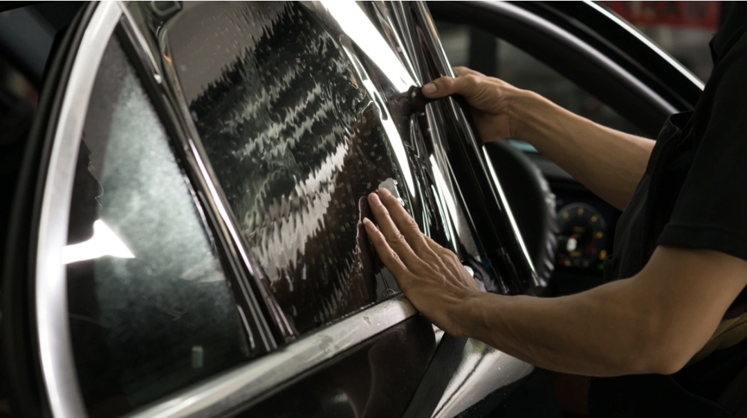 Avtomobillərdə pultla idarə olunan şüşə örtüklərinin satışı qanunidir? - AÇIQLAMA