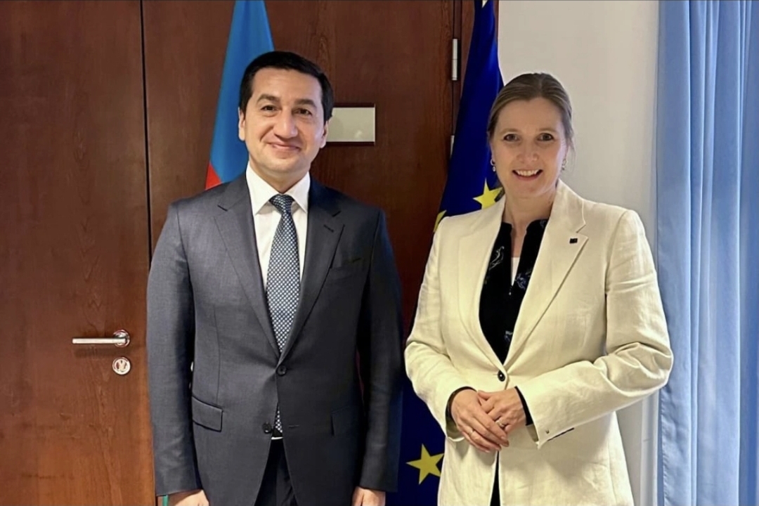 Hikmət Hacıyev Aİ-nin Siyasi və Təhlükəsizlik Komitəsinin üzvləri ilə görüşüb