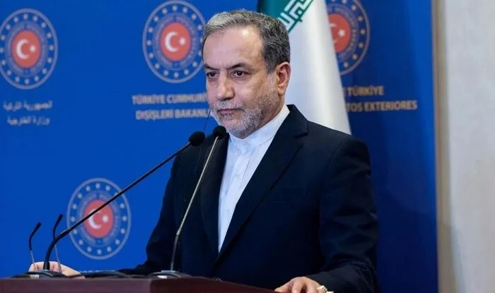 Arakçı təsdiqlədi: Uitkoffla birbaşa təmaslar bərpa olunub