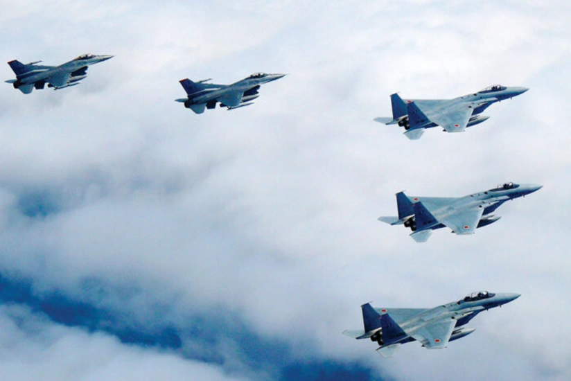 Yaponiya qırıcılara radar yönləndirdiyi üçün Çinə etiraz edib