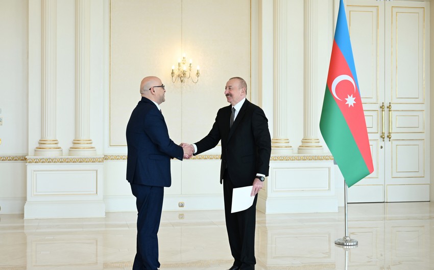 Azərbaycan Prezidenti Fələstinin ölkəmizdə yeni təyin olunmuş səfirinin etimadnaməsini qəbul edib