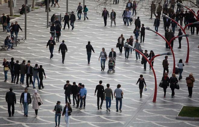 Azərbaycan əhalisinin sayı 10,27 milyonu ötüb