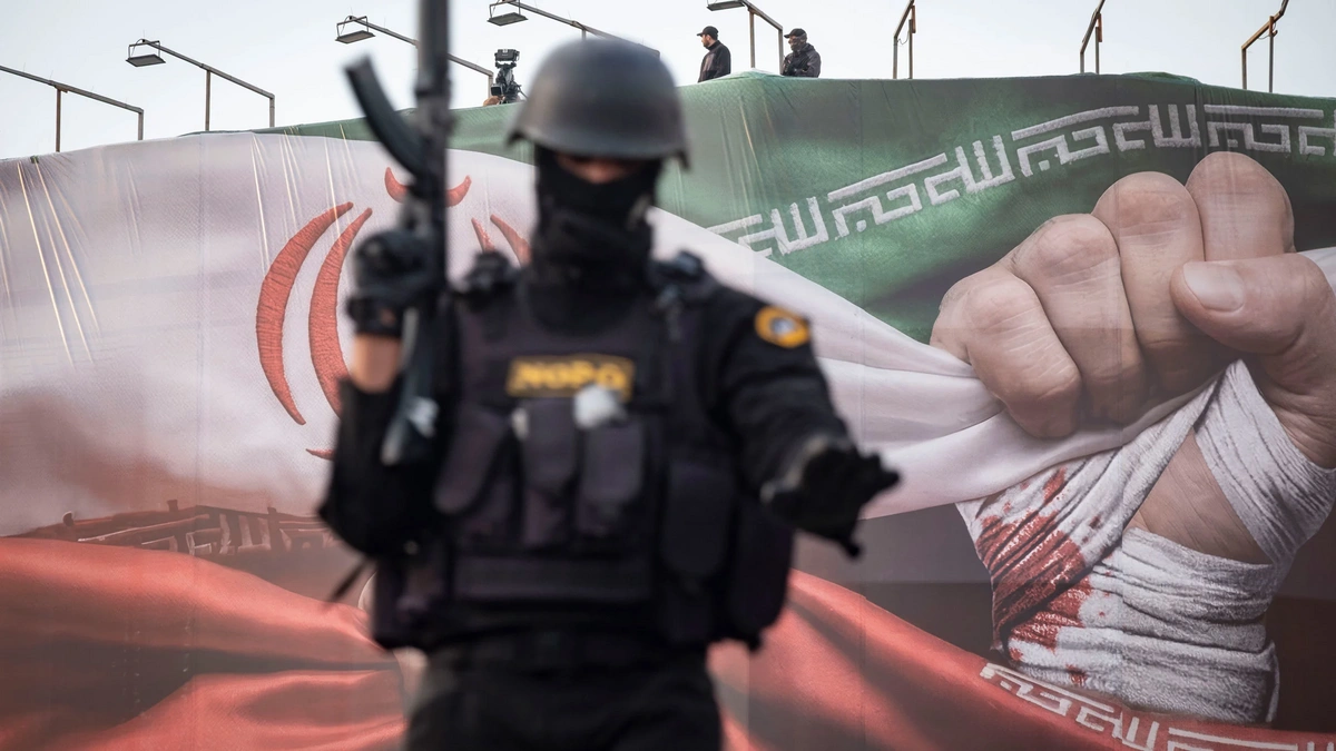 İranın Lorestan əyalətində hərbi vəziyyət tətbiq edildi