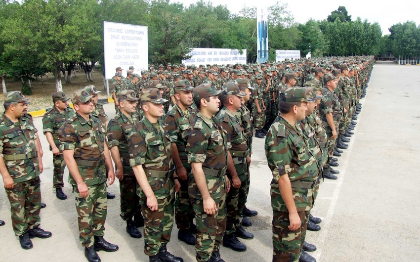 Hərbçilərə xoş xəbər: Maaş artımı gözlənilir