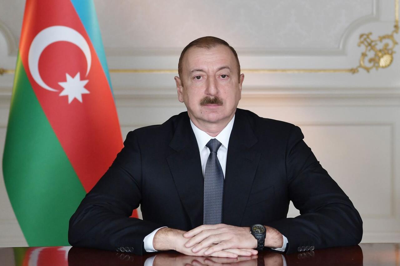 Prezident İlham Əliyevin Şuşanın Kiçik Qaladərəsi kəndində sakinlərlə səmimi söhbəti