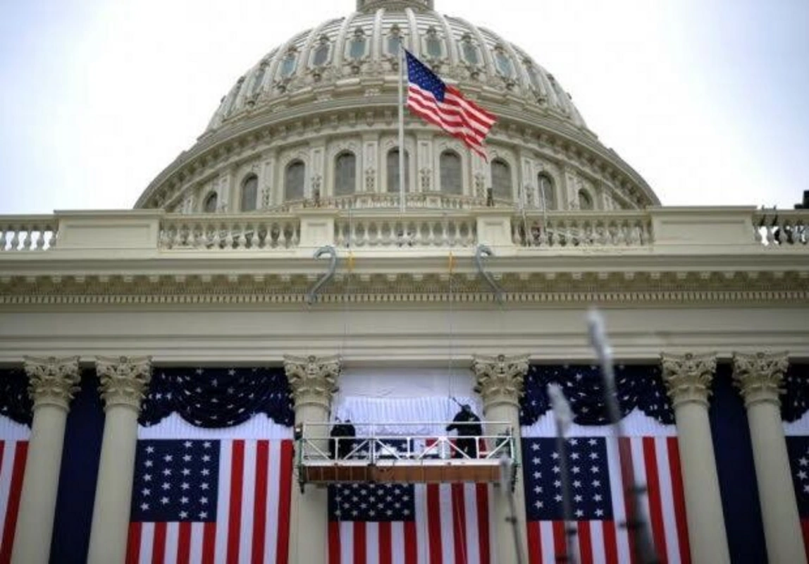 ABŞ-nin Qrenlandiya planı və nazirlərin ani çıxışı: Ağ Evdə nələr baş verir?
