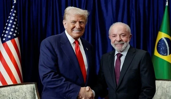 Tramp Braziliya lideri ilə qapalı görüş keçirdi