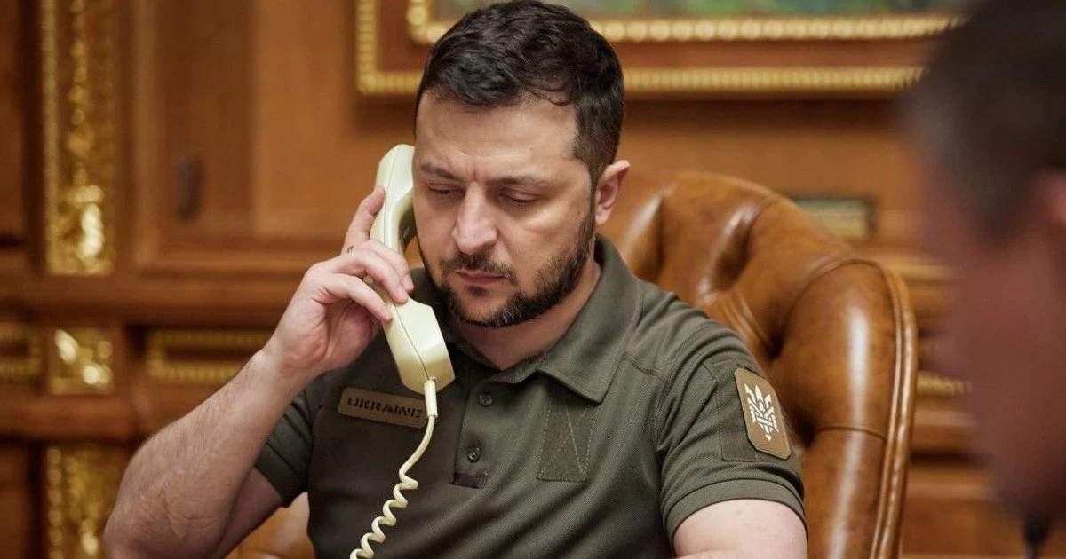 Zelenski Uitkofla ərazi məsələləri və təhlükəsizlik zəmanətlərini müzakirə etdi